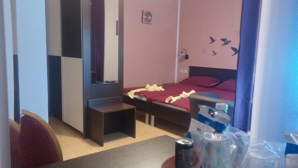 Rooms Du-Na Zagreb Bagian luar foto