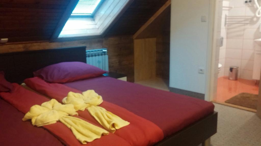 Rooms Du-Na Zagreb Bagian luar foto
